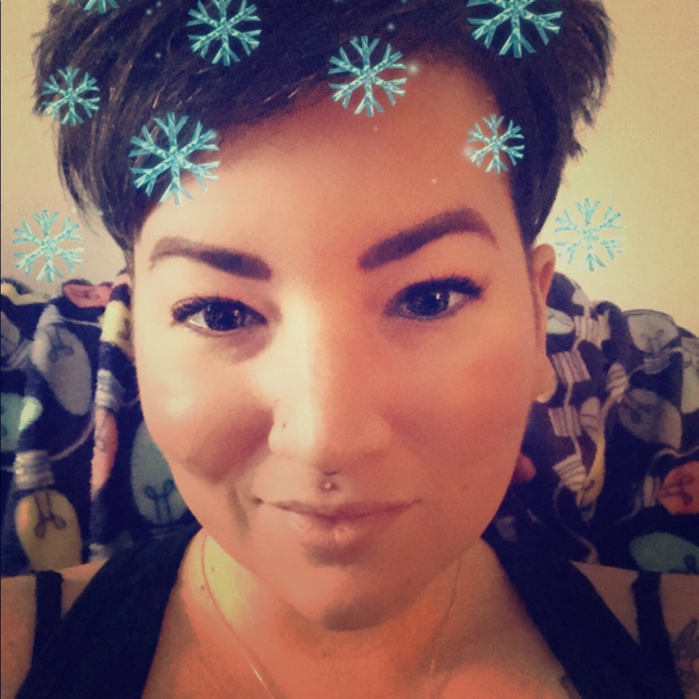 Meet your Posher, Heather